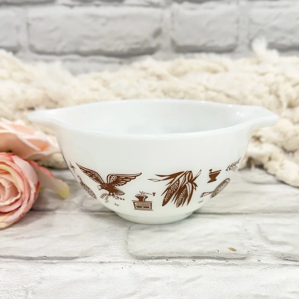 Vintage Pyrex 